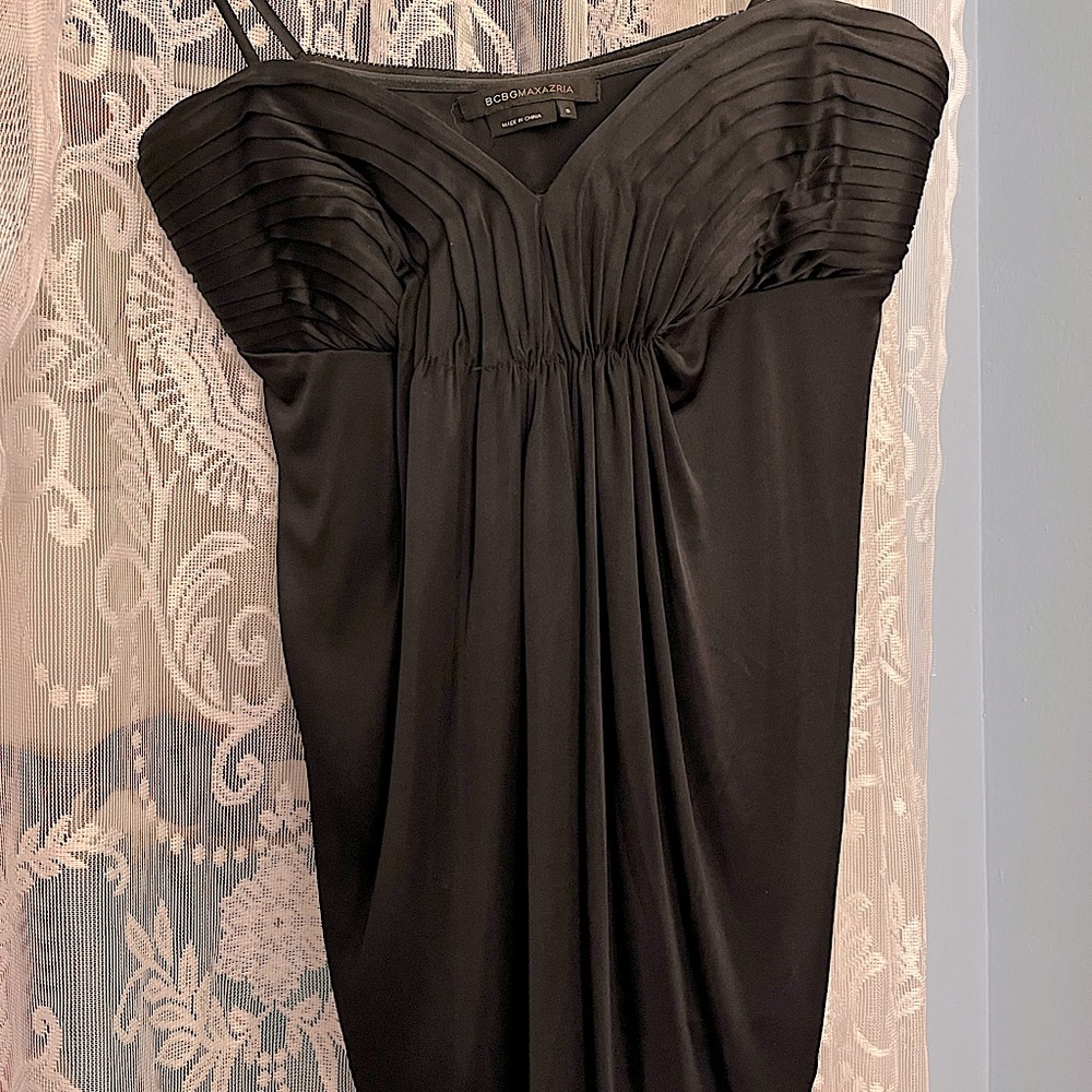 BCBGMAXAZRIA STRAPLESS TOP